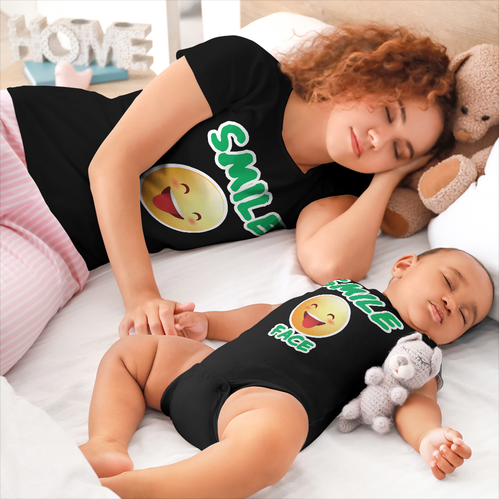 Mom and Baby Matching Outfits I Am Her Queen Crown Their Princess Crown Cotton - Picture 4 of 9
